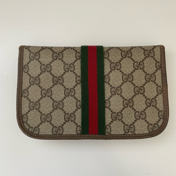 Authentic Vintage Gucci Sherry Line Clutch - Picture 2 of 14
